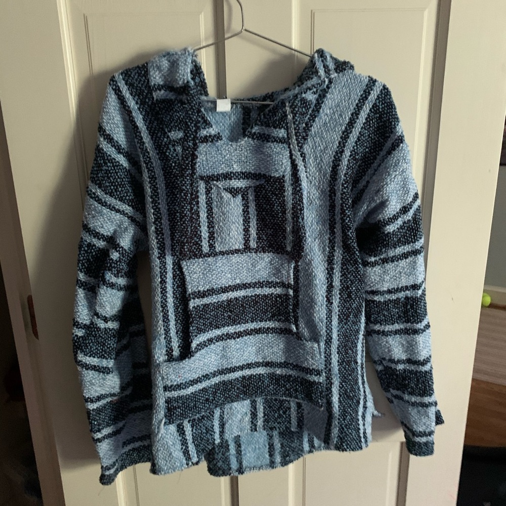 navy blue and light blue cover up sweatshirt!